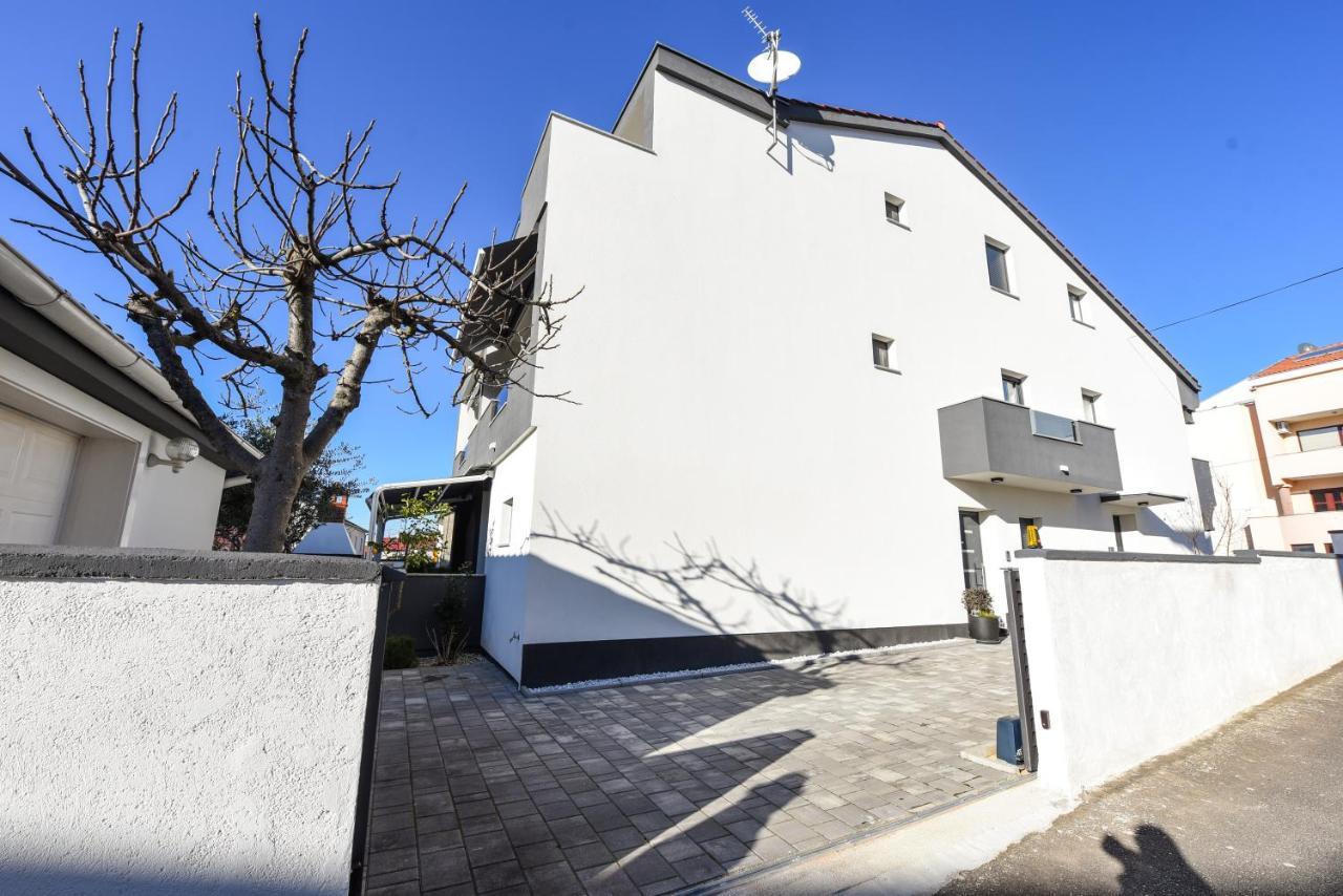 Apartments Lecija Zadar Eksteriør bilde