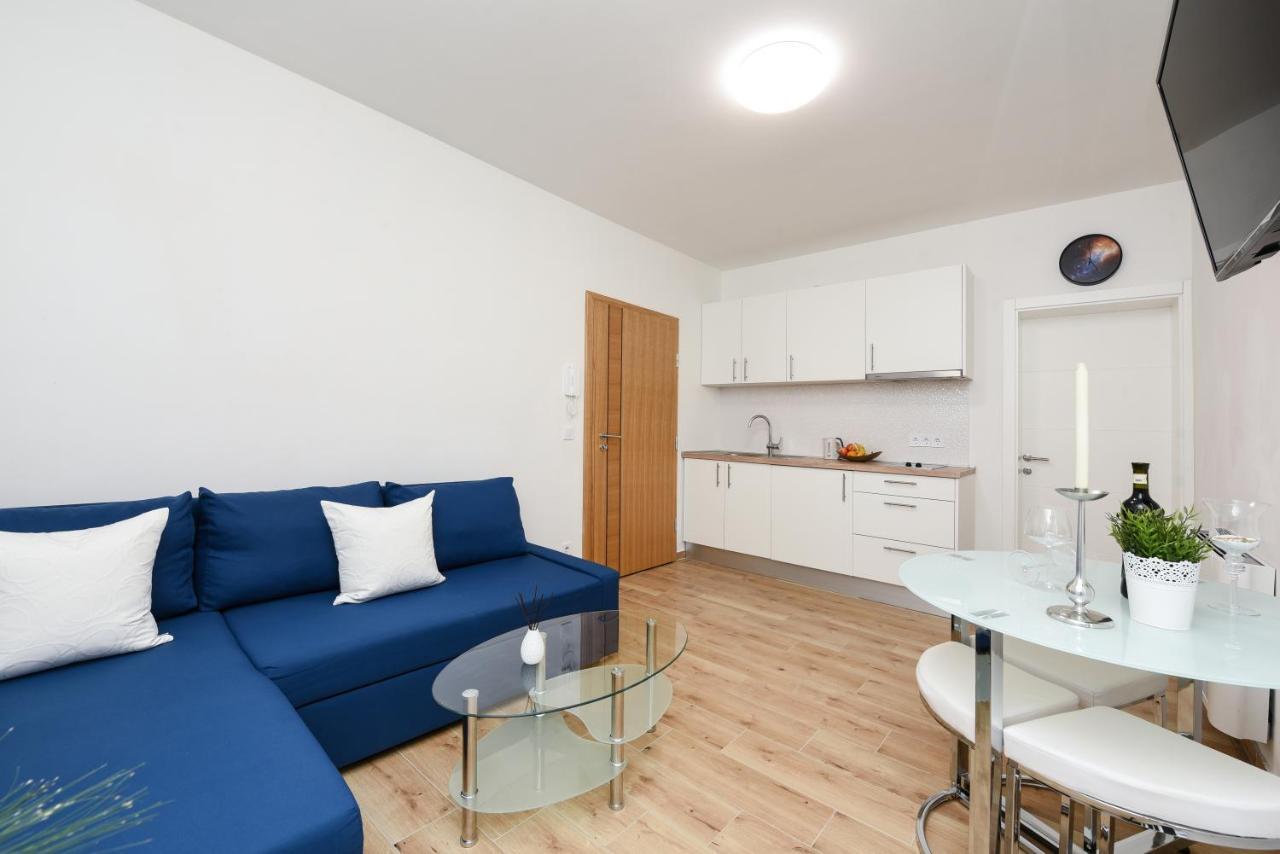 Apartments Lecija Zadar Eksteriør bilde