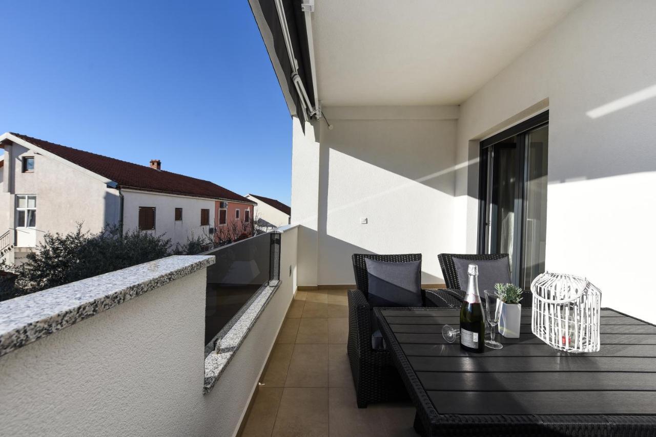 Apartments Lecija Zadar Eksteriør bilde