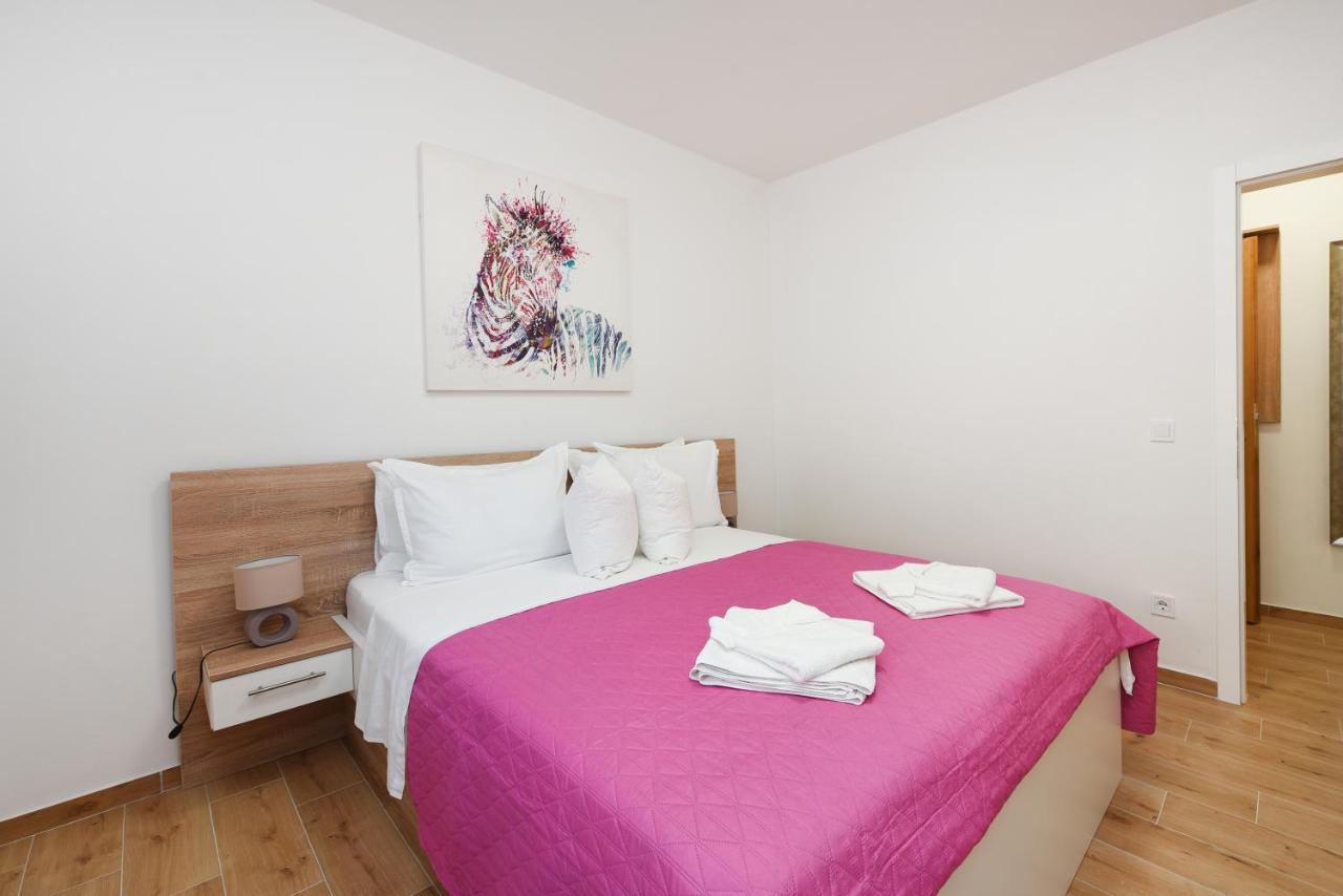 Apartments Lecija Zadar Eksteriør bilde