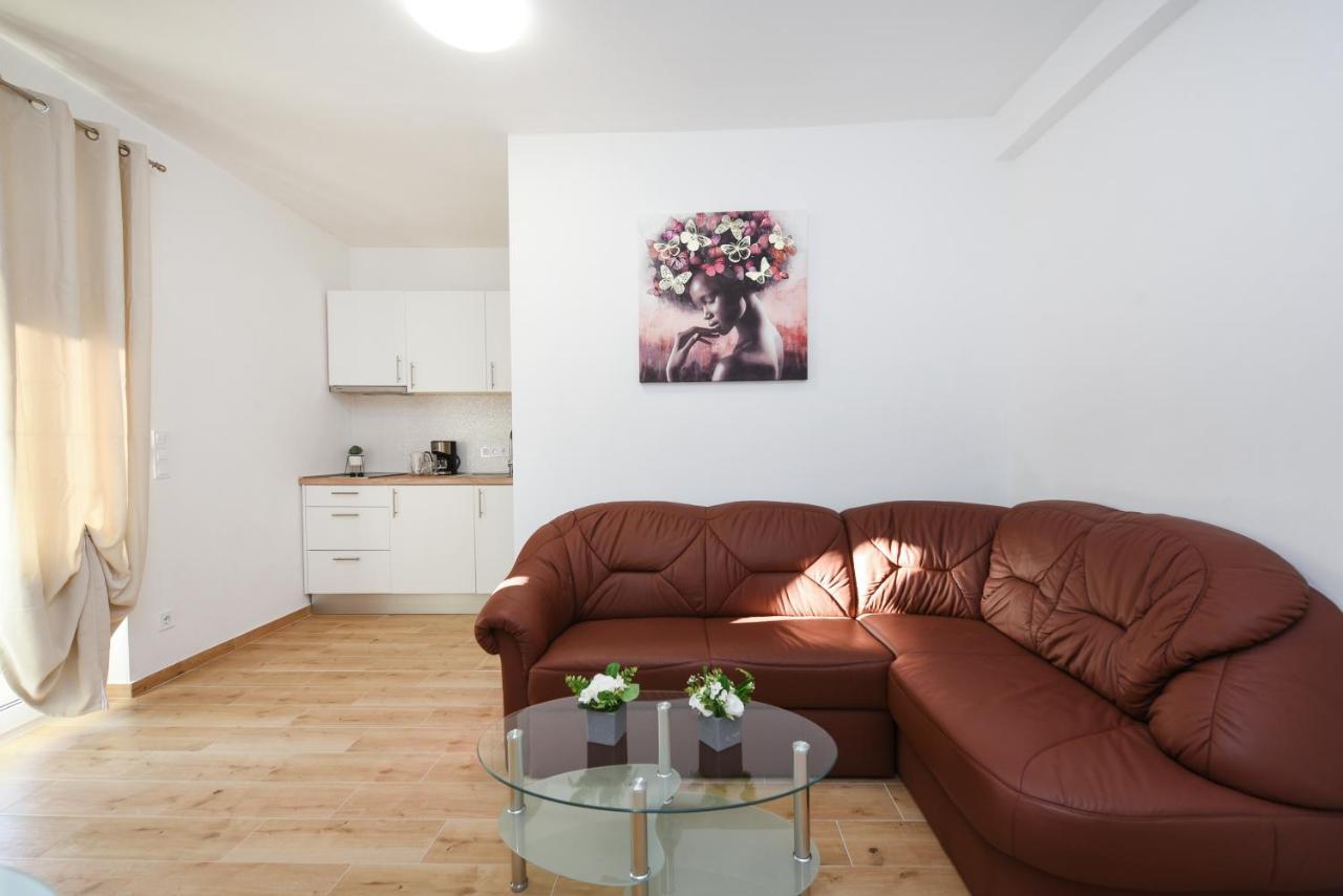 Apartments Lecija Zadar Eksteriør bilde